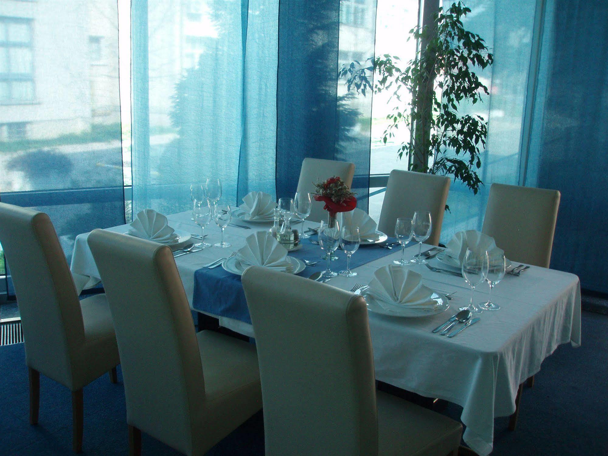 Hotel Podravina Koprivnica Ngoại thất bức ảnh